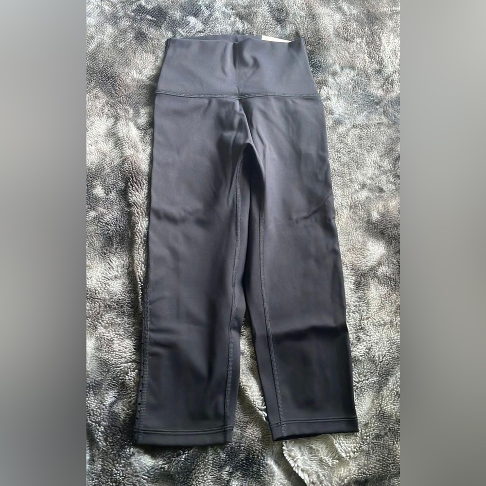 Aerie Chill Play Move 3/4 Leggings (capris/cropped)